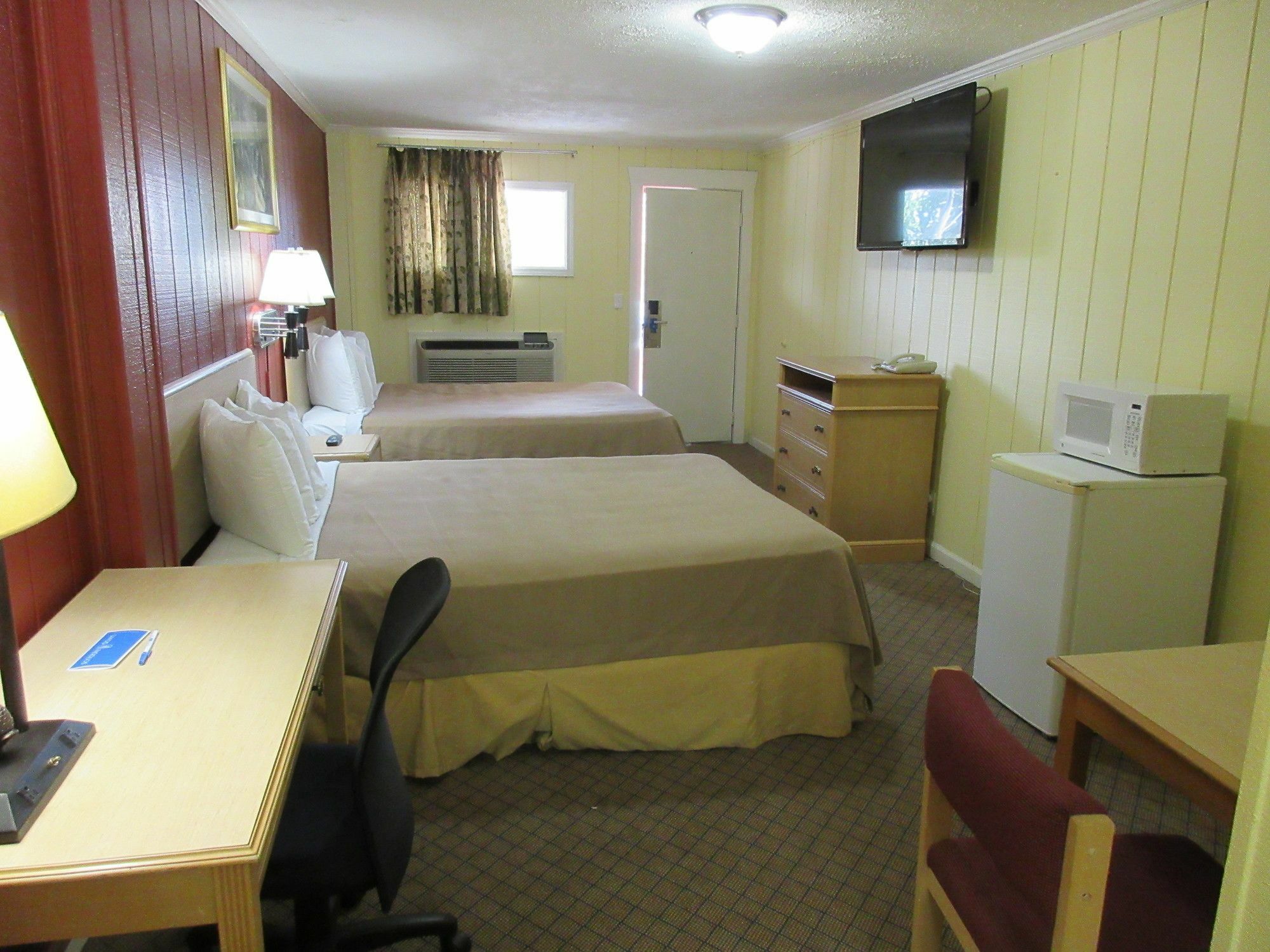 קנזס סיטי Rodeway Inn מראה חיצוני תמונה
