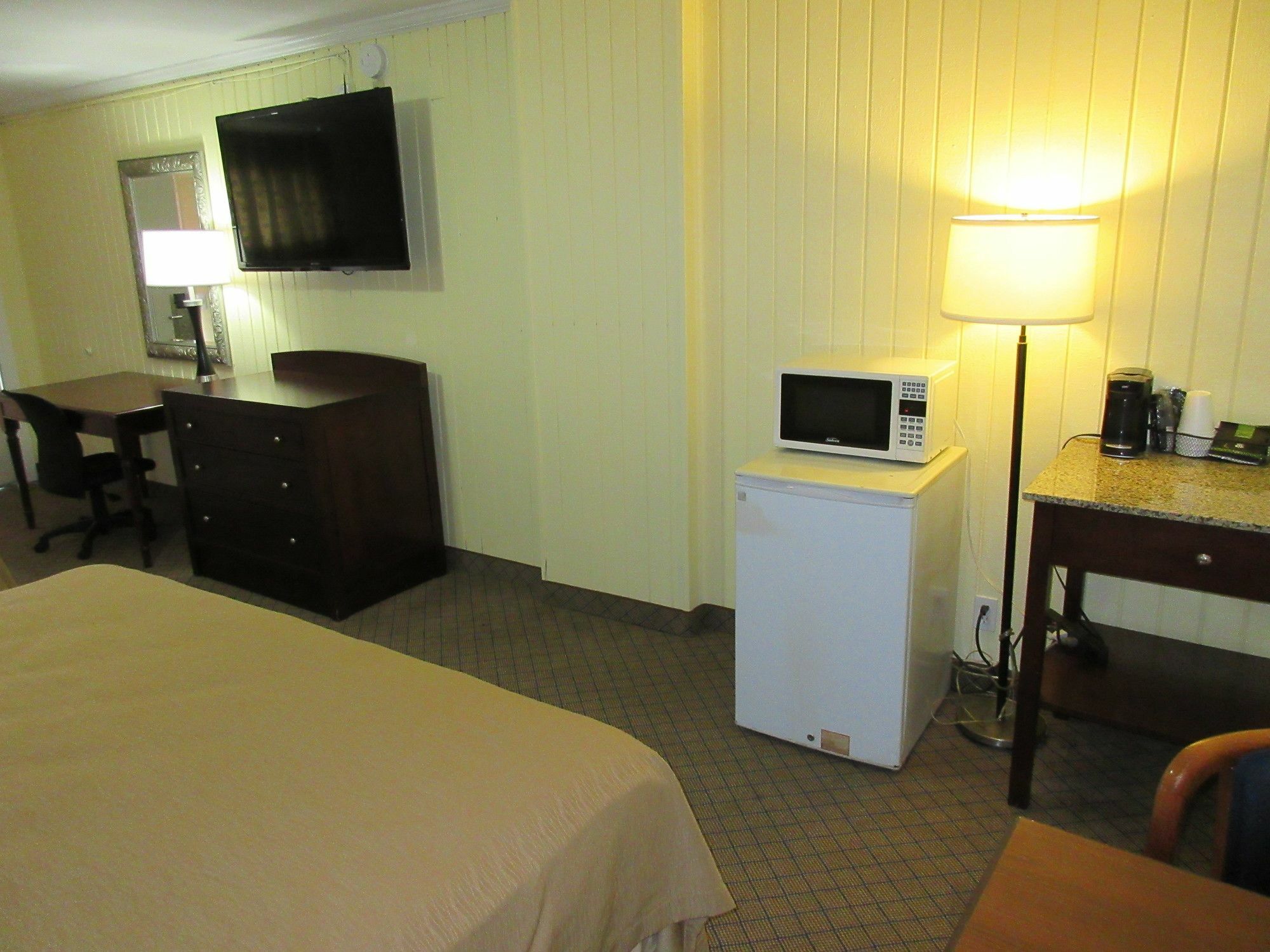 קנזס סיטי Rodeway Inn מראה חיצוני תמונה